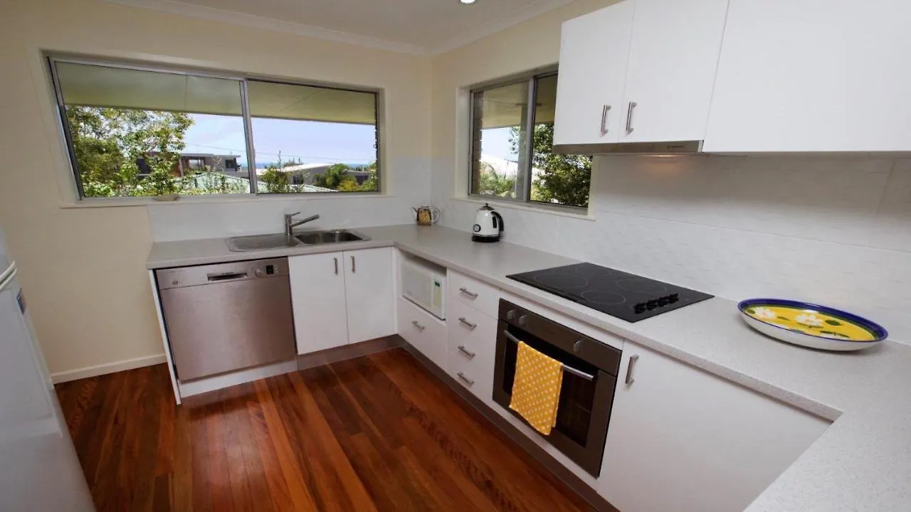 21 Cooroora Street Dicky Beach Qld Caloundra Vakantiehuis